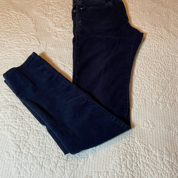 Woman’s blue corduroy pants - Picture 3 of 6